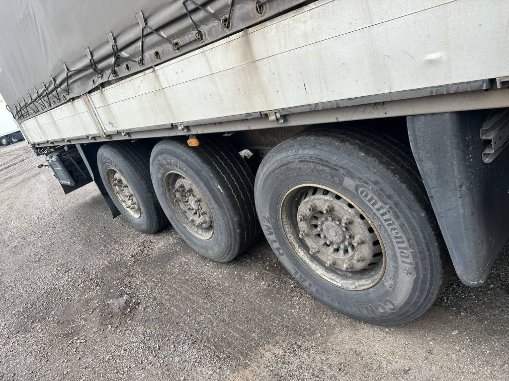Schmitz Cargobull 60329 - Curtainsider semi-trailer: picture 2 Schmitz Cargobull 60329 - Curtainsider semi-trailer: picture 2