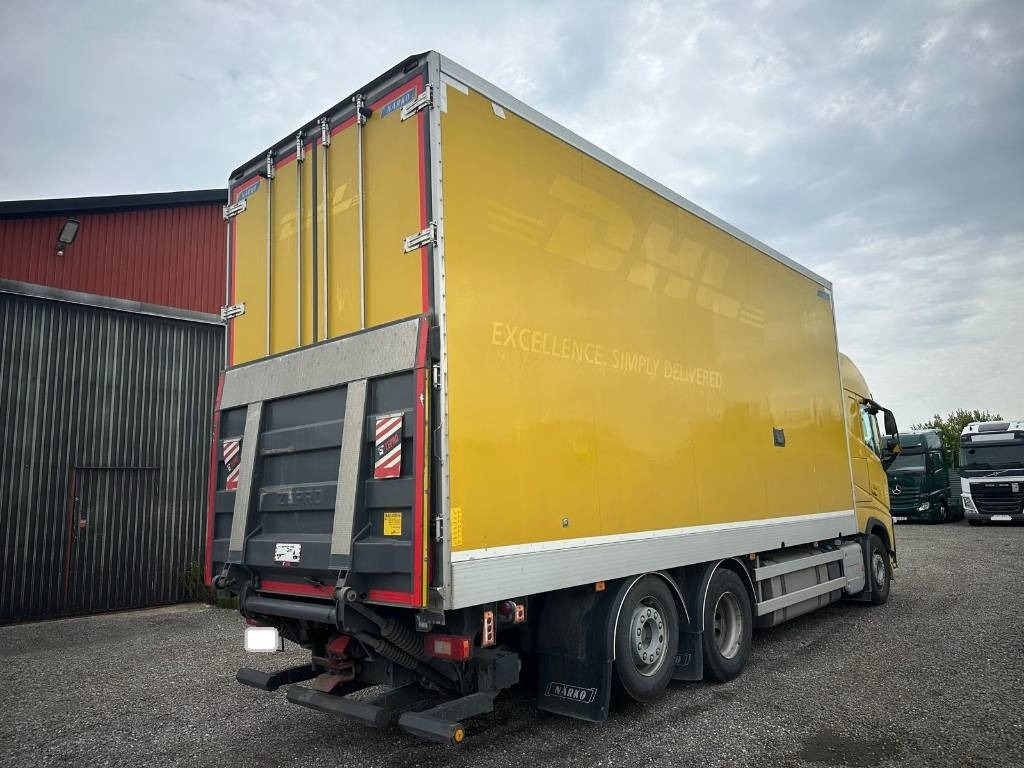 Volvo FH 6*2 Serie 4621 - Box truck: picture 3 Volvo FH 6*2 Serie 4621 - Box truck: picture 3