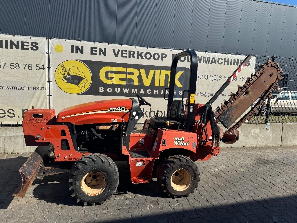 Ditch Witch RT 40 - Trencher: picture 2 Ditch Witch RT 40 - Trencher: picture 2