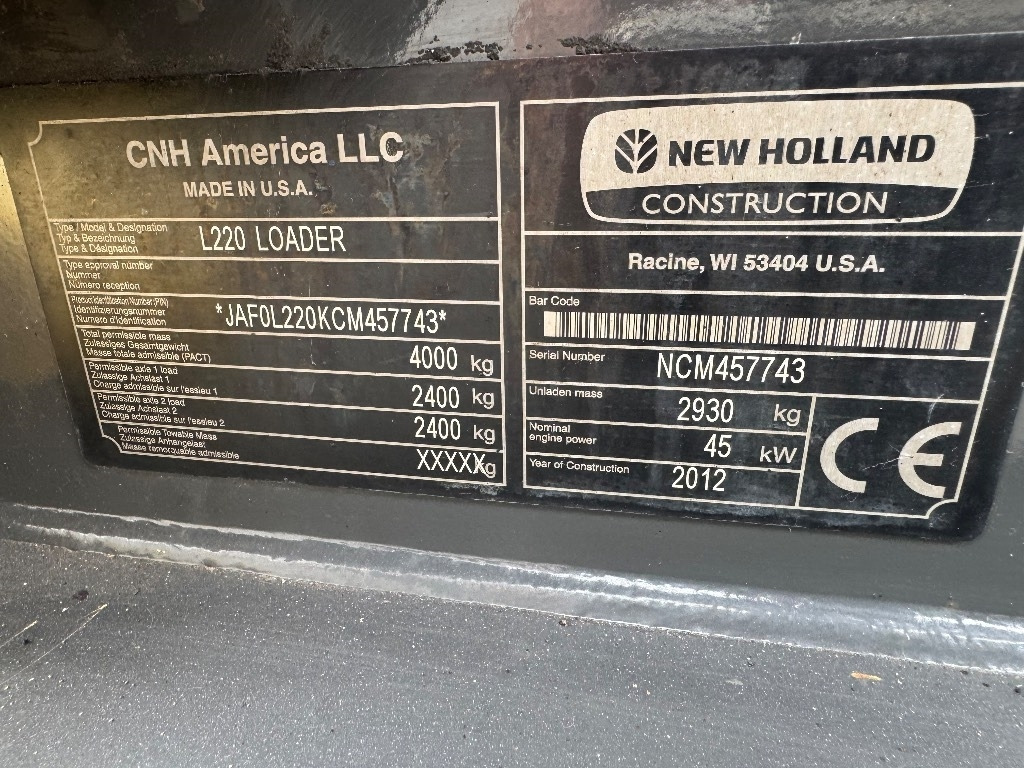 New Holland L220 - Skid steer loader: picture 4 New Holland L220 - Skid steer loader: picture 4