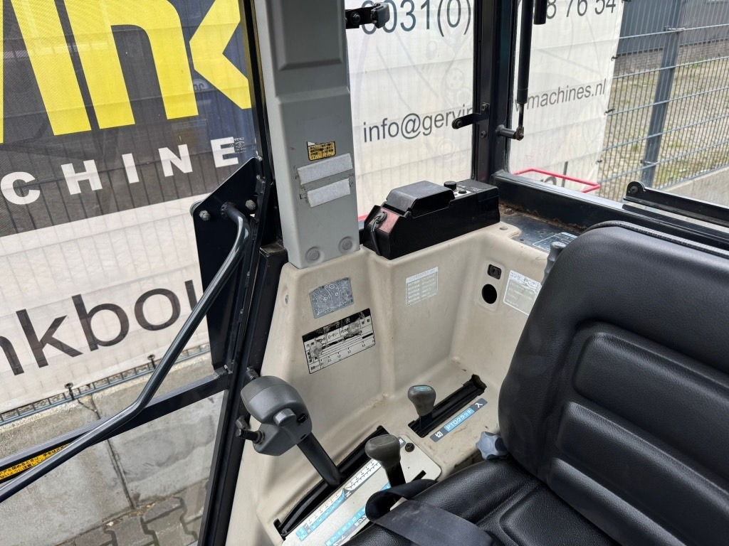 Farm tractor Yanmar Ct 45: picture 20