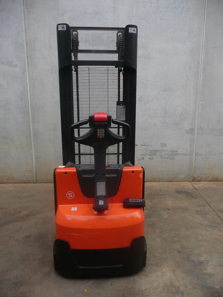 BT SWE 100 - Stacker: picture 5 BT SWE 100 - Stacker: picture 5
