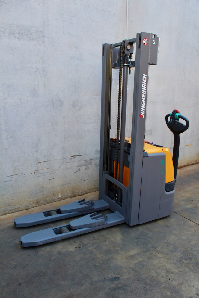 Jungheinrich EJC 212 320 ZT LI-ION - Stacker: picture 2 Jungheinrich EJC 212 320 ZT LI-ION - Stacker: picture 2