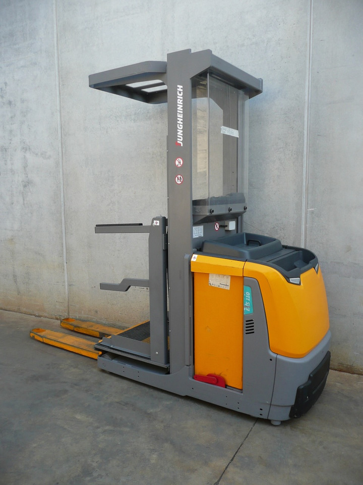 Jungheinrich EKS 110 L 160 E - Order picker: picture 2 Jungheinrich EKS 110 L 160 E - Order picker: picture 2