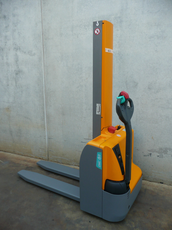 Jungheinrich EMC 110 154 E - Stacker: picture 1 Jungheinrich EMC 110 154 E - Stacker: picture 1