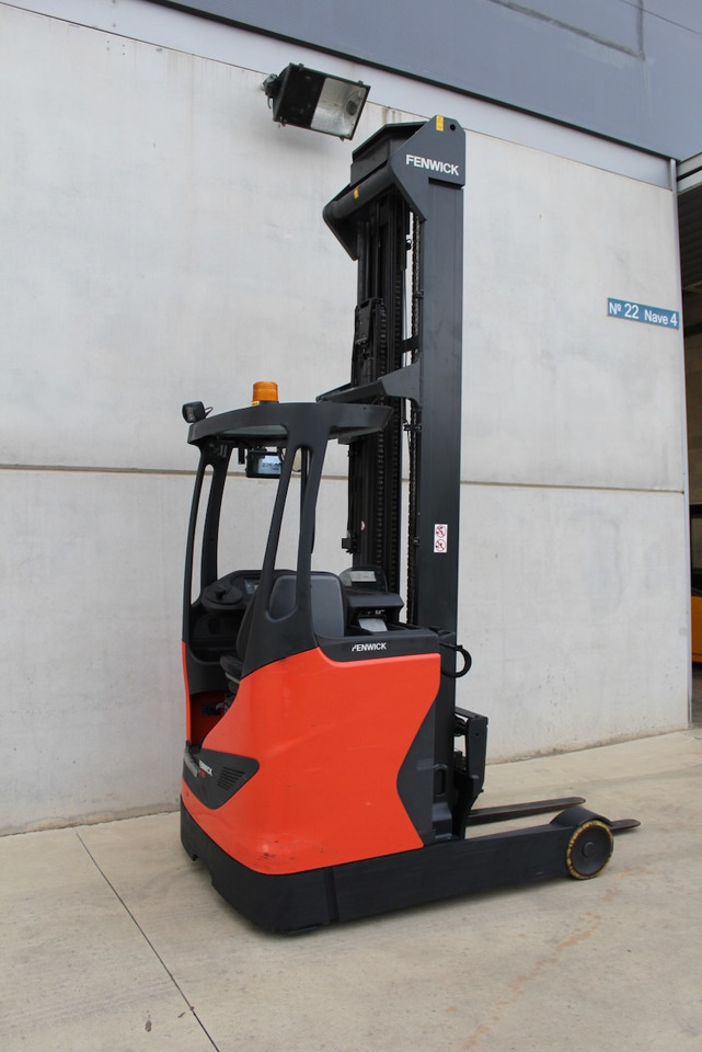 Linde R16-01 - Reach truck: picture 3 Linde R16-01 - Reach truck: picture 3