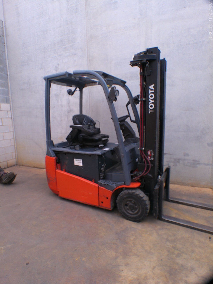 Toyota 8FBE16T - Electric forklift: picture 1 Toyota 8FBE16T - Electric forklift: picture 1