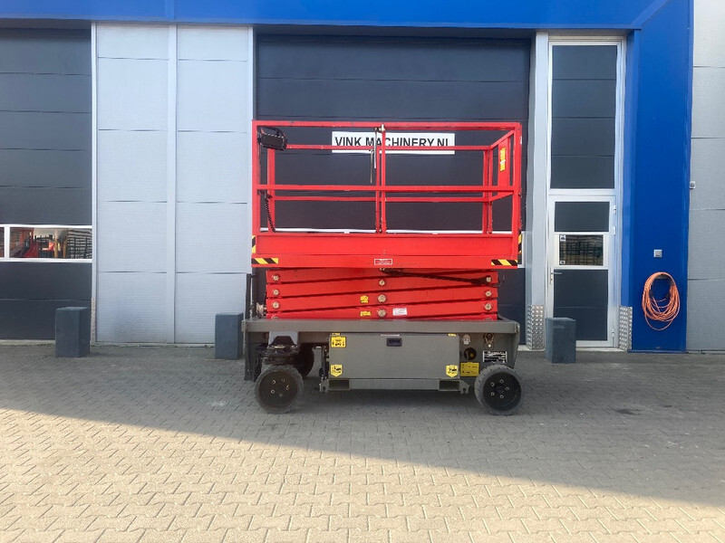 Holland lift HL 9714 - Scissor lift: picture 1 Holland lift HL 9714 - Scissor lift: picture 1