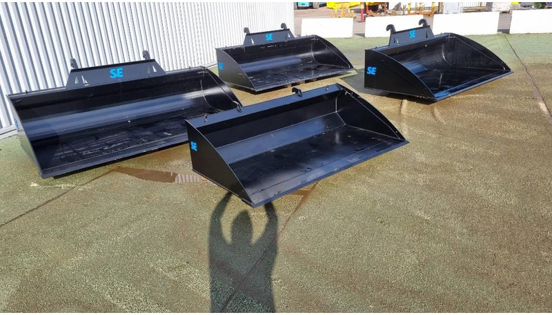 SE Equipment / Planeringsskopa / 2200 / 2400/ 2500 - Bucket for Construction machinery: picture 1 SE Equipment / Planeringsskopa / 2200 / 2400/ 2500 - Bucket for Construction machinery: picture 1
