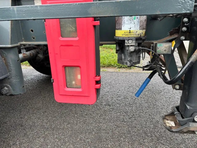 Container transporter/ Swap body semi-trailer Pacton Containerchassis 20/30ft 2 lift axles ADR TuV 09-2025: picture 12