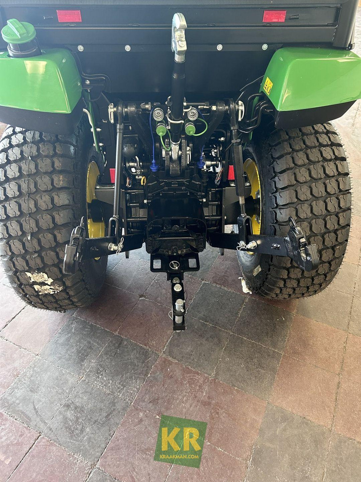 New Compact tractor 2032R John Deere: picture 18