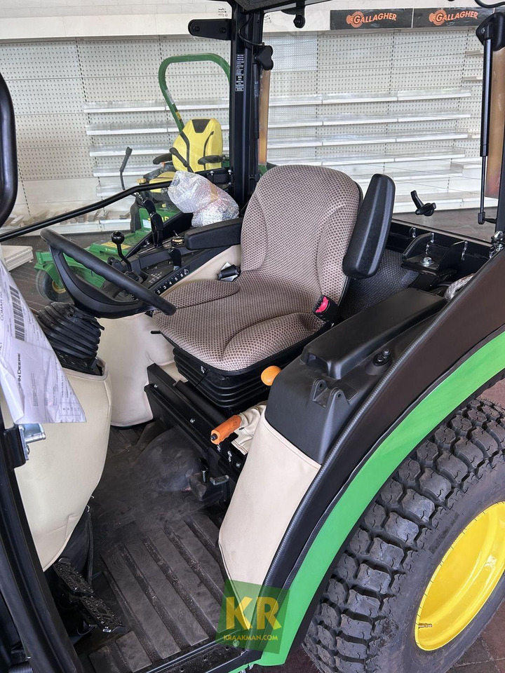 New Compact tractor 2032R John Deere: picture 20