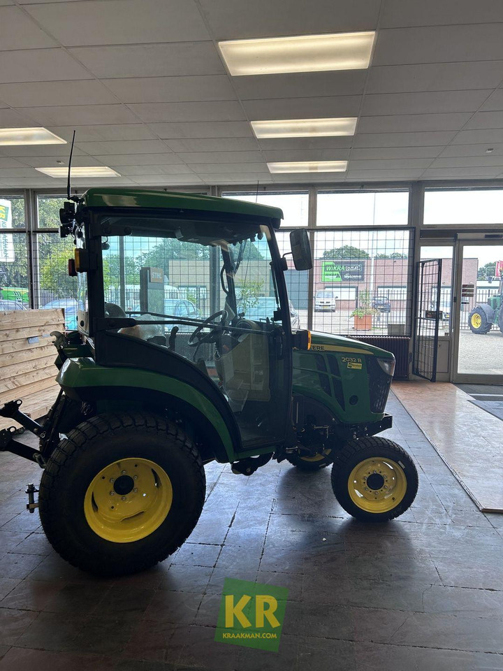 New Compact tractor 2032R John Deere: picture 6