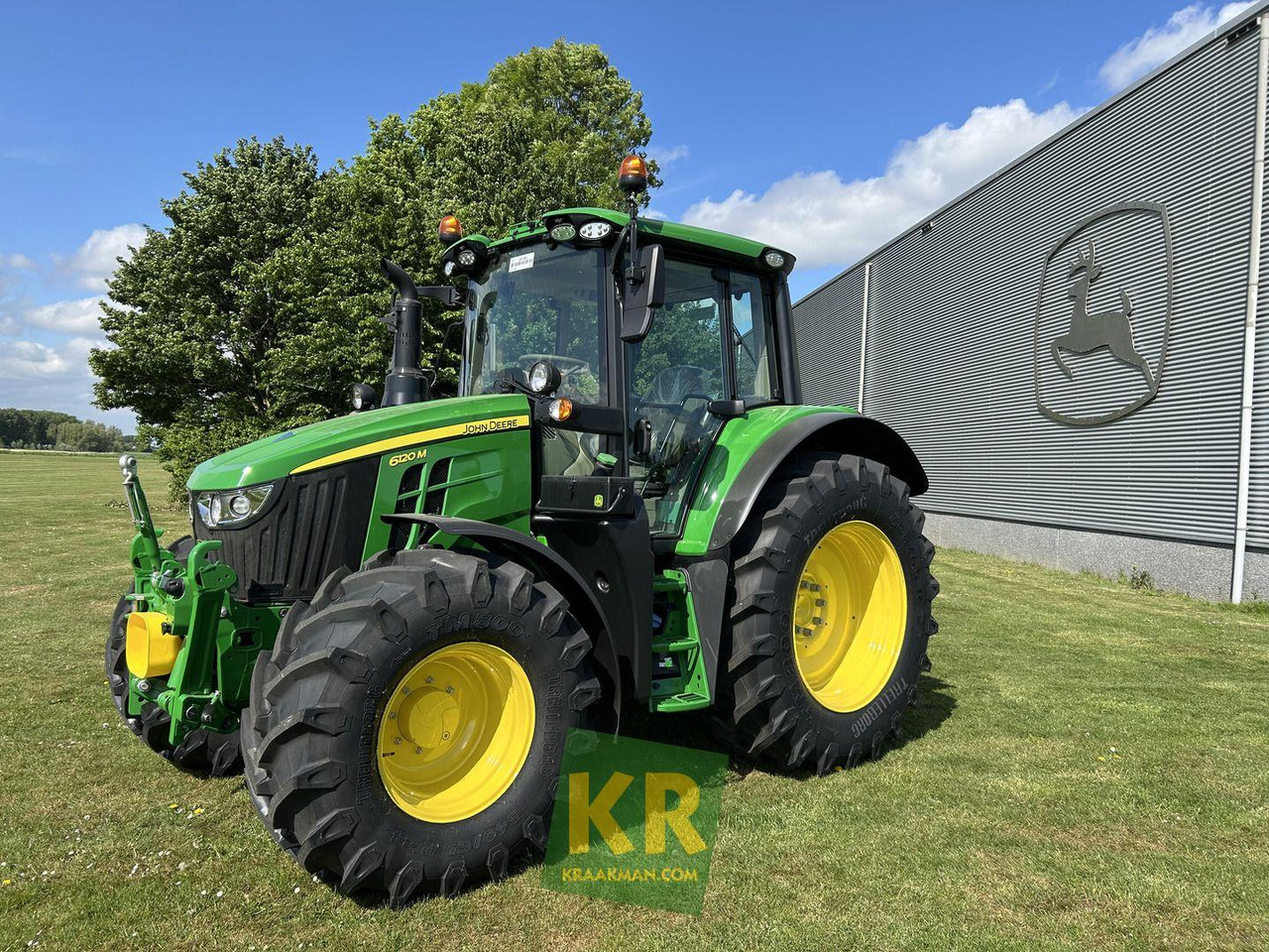 6120M John Deere - Farm tractor: picture 2 6120M John Deere - Farm tractor: picture 2