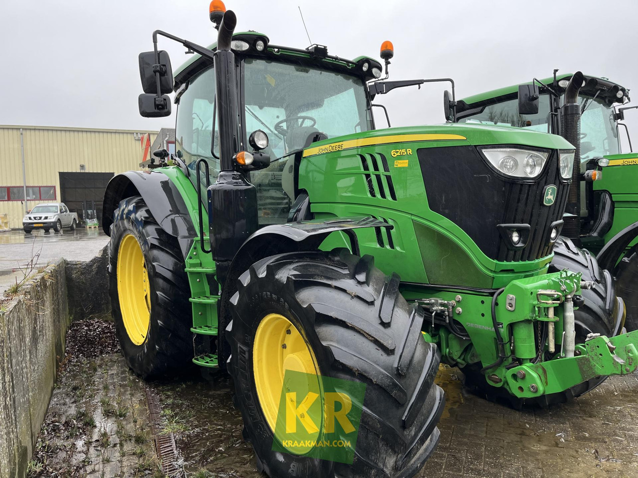 6215R John Deere - Farm tractor: picture 2 6215R John Deere - Farm tractor: picture 2