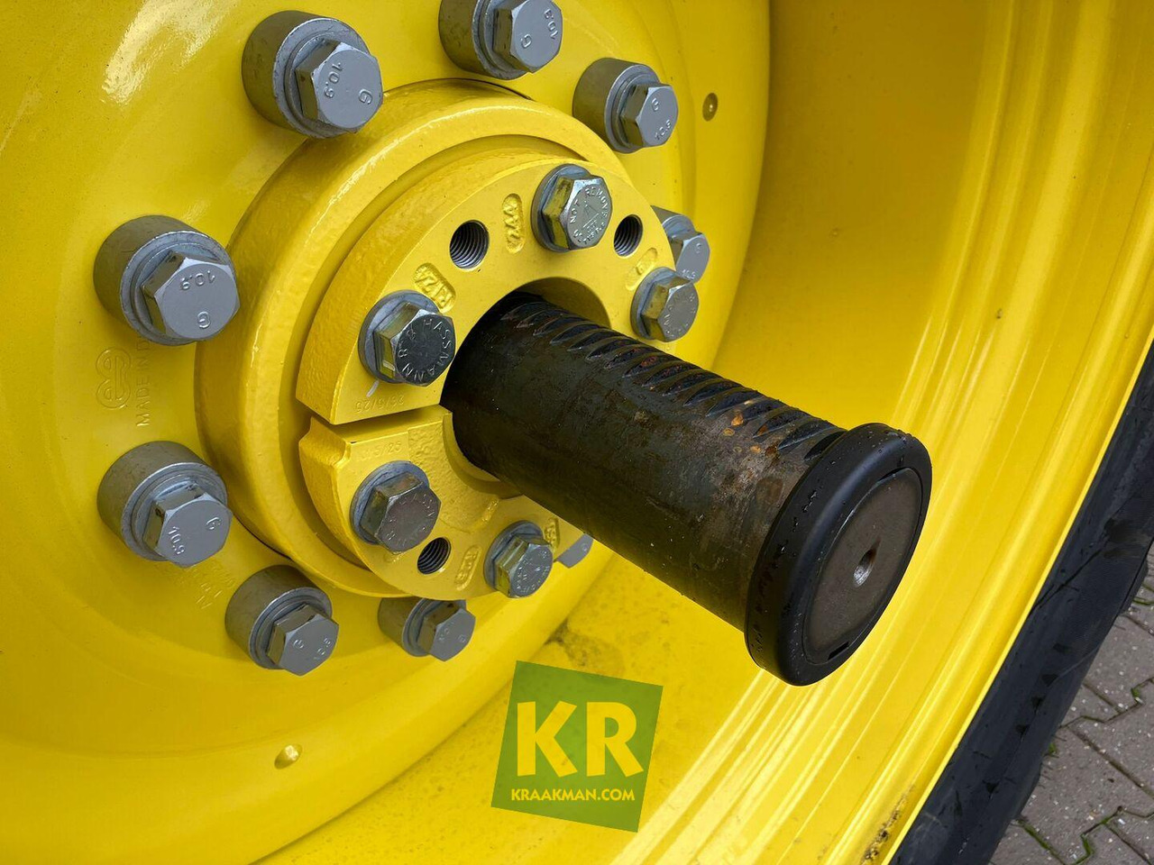 6M 155 John Deere  - Farm tractor: picture 3 6M 155 John Deere  - Farm tractor: picture 3