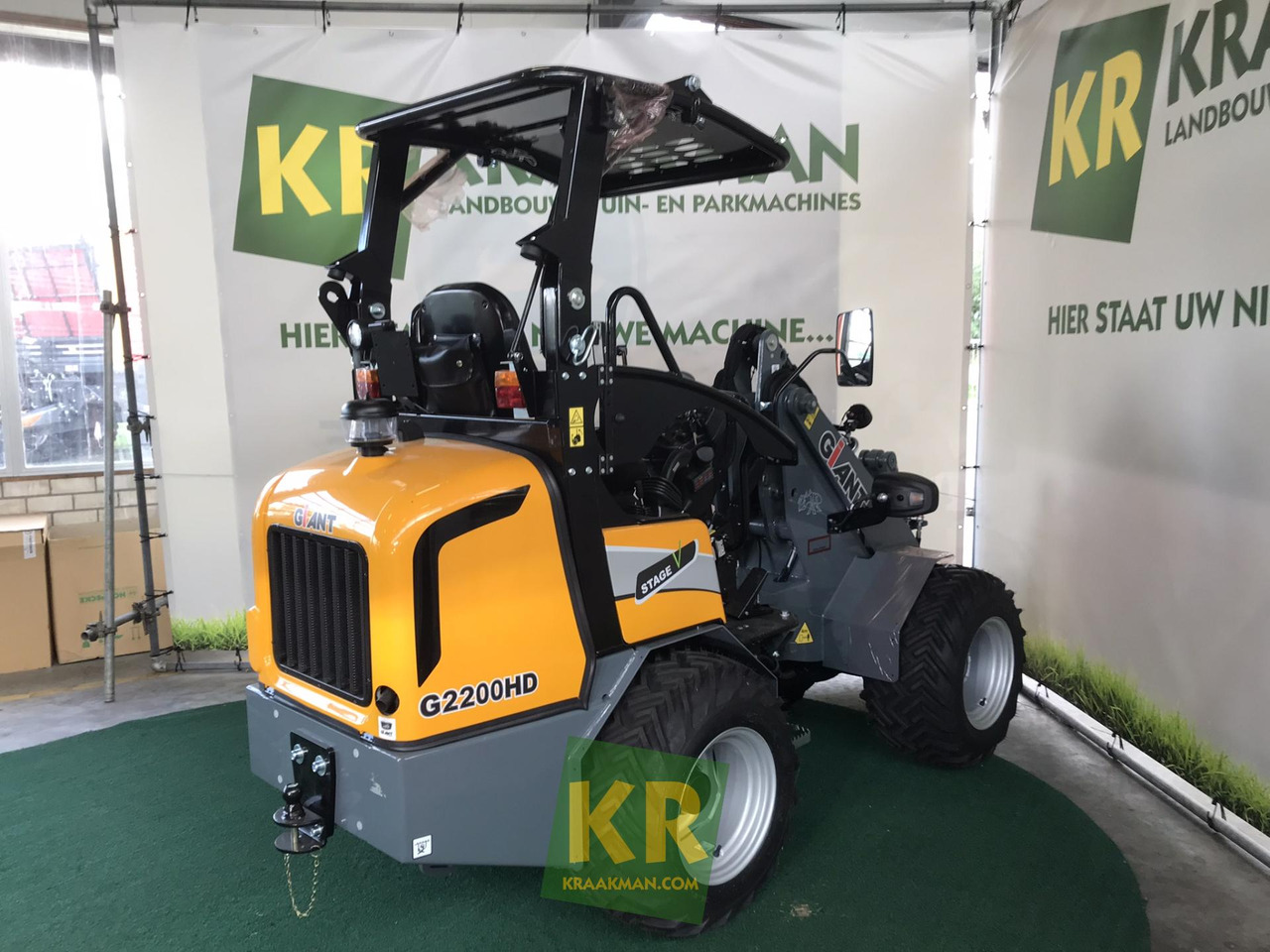 Giant G2200 - Compact loader: picture 3 Giant G2200 - Compact loader: picture 3