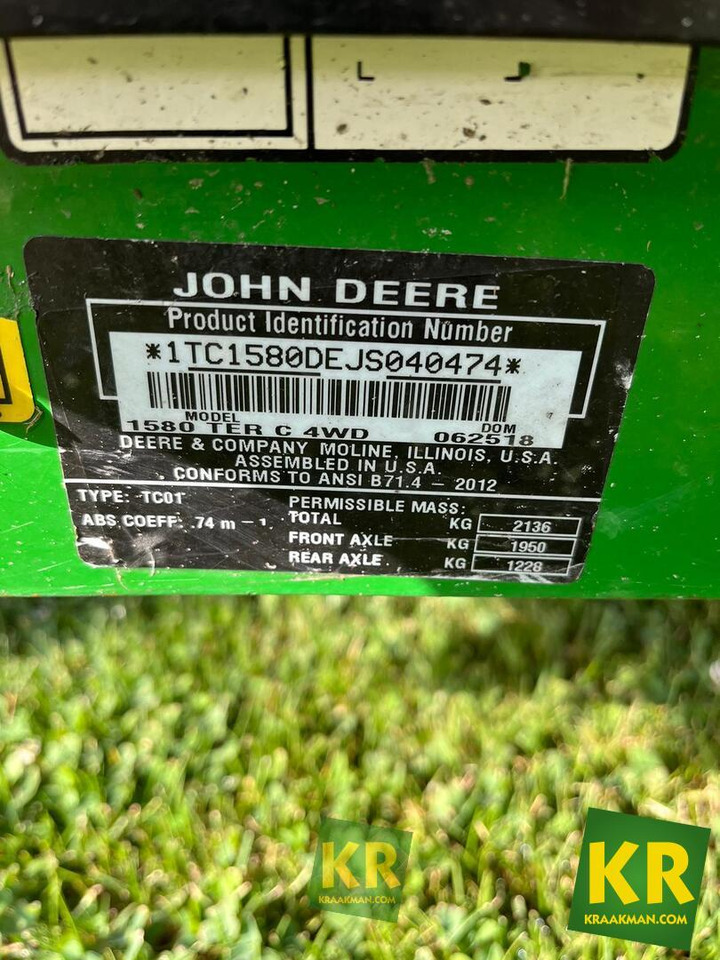 John Deere 1580 - Garden mower: picture 4 John Deere 1580 - Garden mower: picture 4