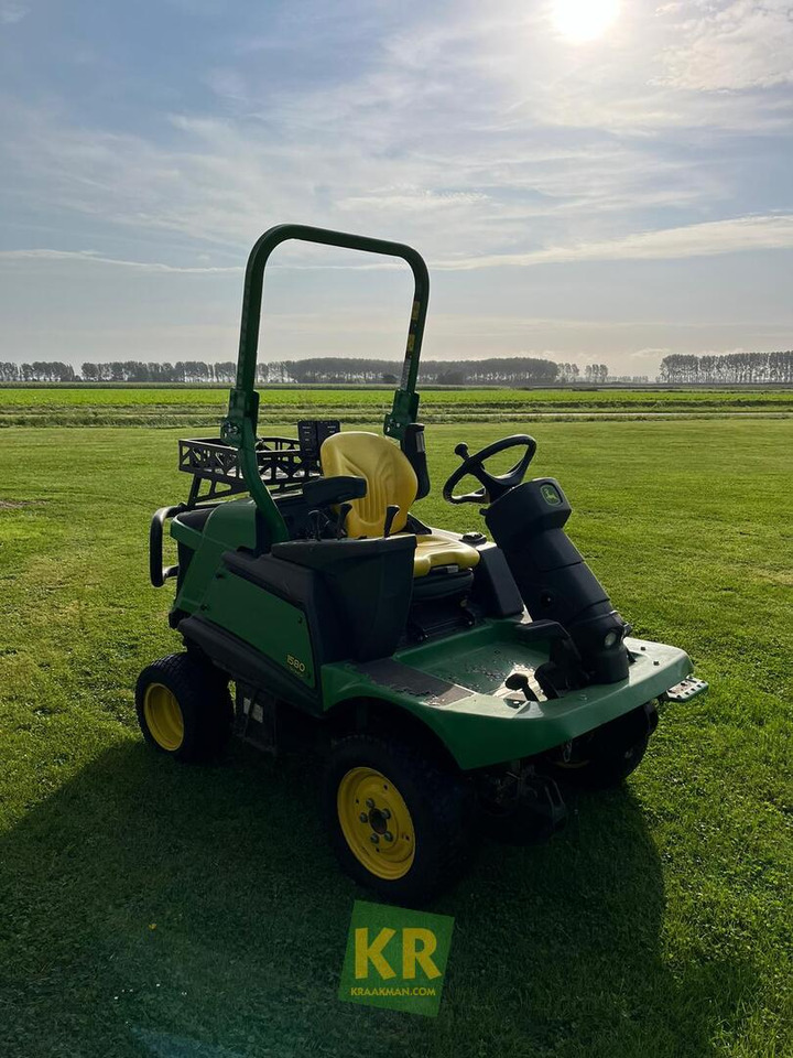 John Deere 1580 - Garden mower: picture 2 John Deere 1580 - Garden mower: picture 2