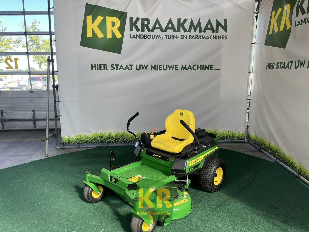 John Deere Z315E Zeroturn maaier  - Garden mower: picture 1 John Deere Z315E Zeroturn maaier  - Garden mower: picture 1