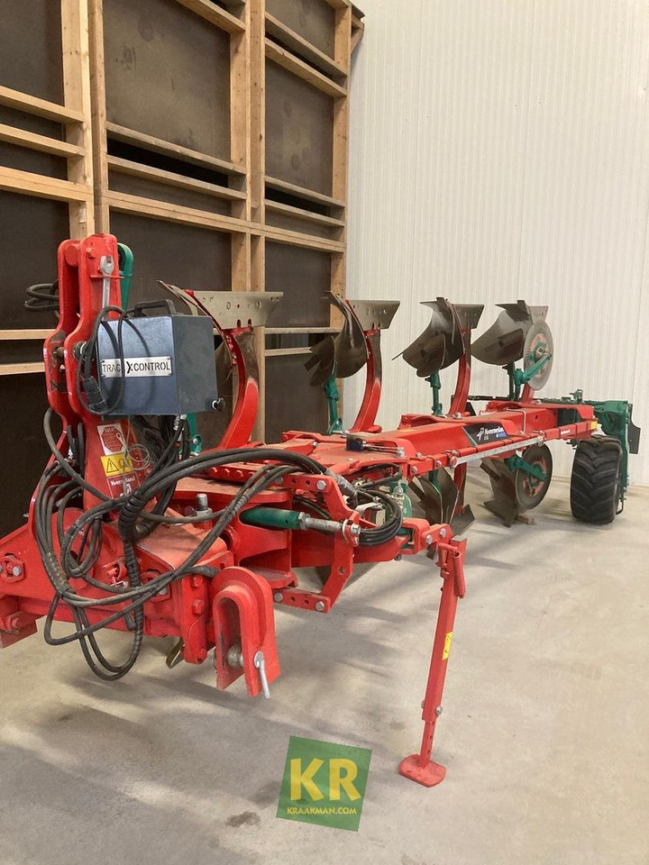 Kverneland EG 100-300 - Plow: picture 2 Kverneland EG 100-300 - Plow: picture 2