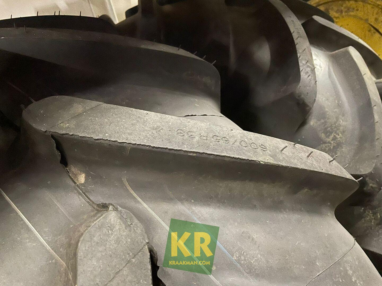 Multibib 600/65R38 Michelin  - Wheel and tire package for Agricultural machinery: picture 2 Multibib 600/65R38 Michelin  - Wheel and tire package for Agricultural machinery: picture 2