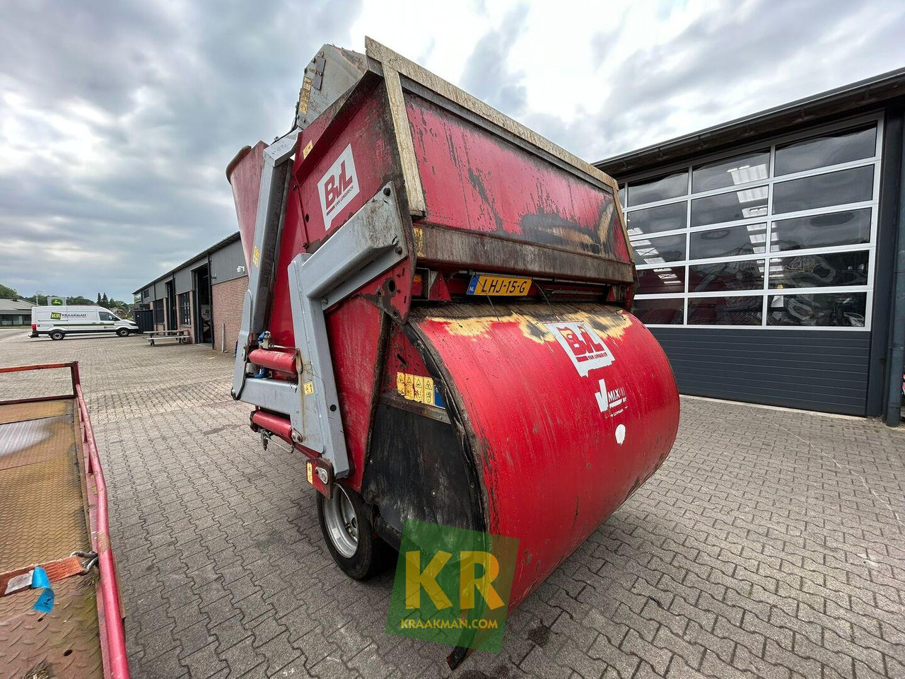 V-MIX 13-1S LS BvL - Forage mixer wagon: picture 3 V-MIX 13-1S LS BvL - Forage mixer wagon: picture 3