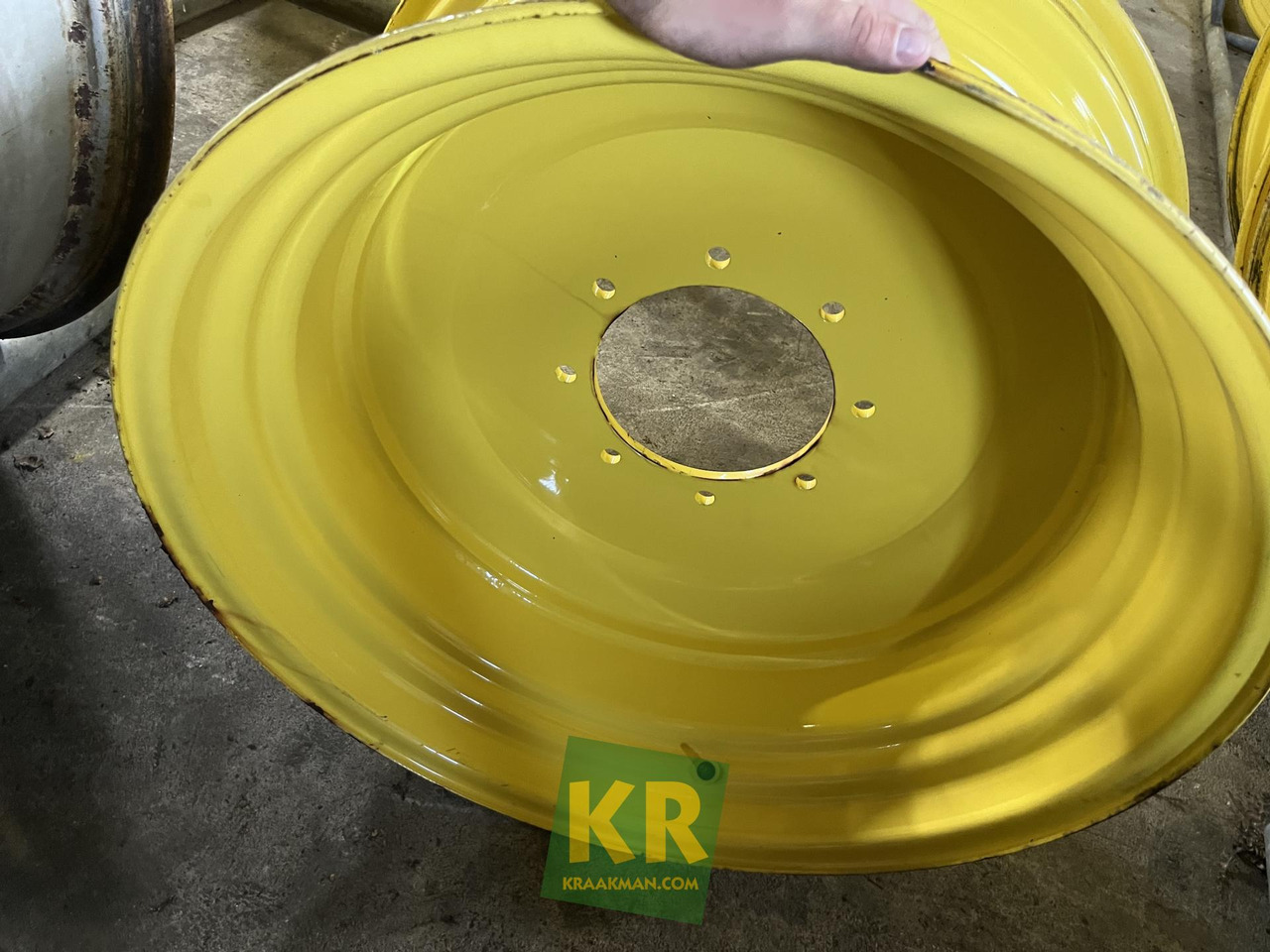 Velg W14R30 John Deere - Rim for Agricultural machinery: picture 1 Velg W14R30 John Deere - Rim for Agricultural machinery: picture 1
