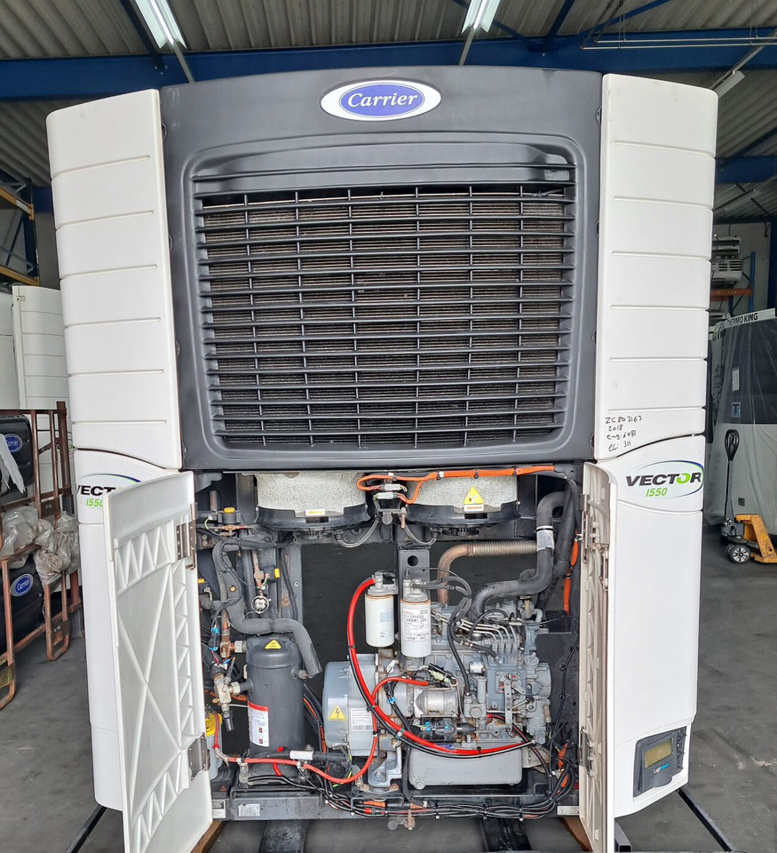 Carrier Vector 1550 S/N : ZC803163 - Refrigerator unit: picture 5 Carrier Vector 1550 S/N : ZC803163 - Refrigerator unit: picture 5