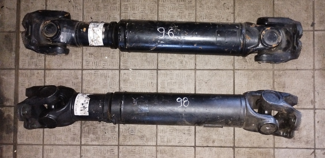 Wał napędowy Drive shaft MAN MERCEDES 6284107306 6284109106 - Spare parts: picture 1 Wał napędowy Drive shaft MAN MERCEDES 6284107306 6284109106 - Spare parts: picture 1