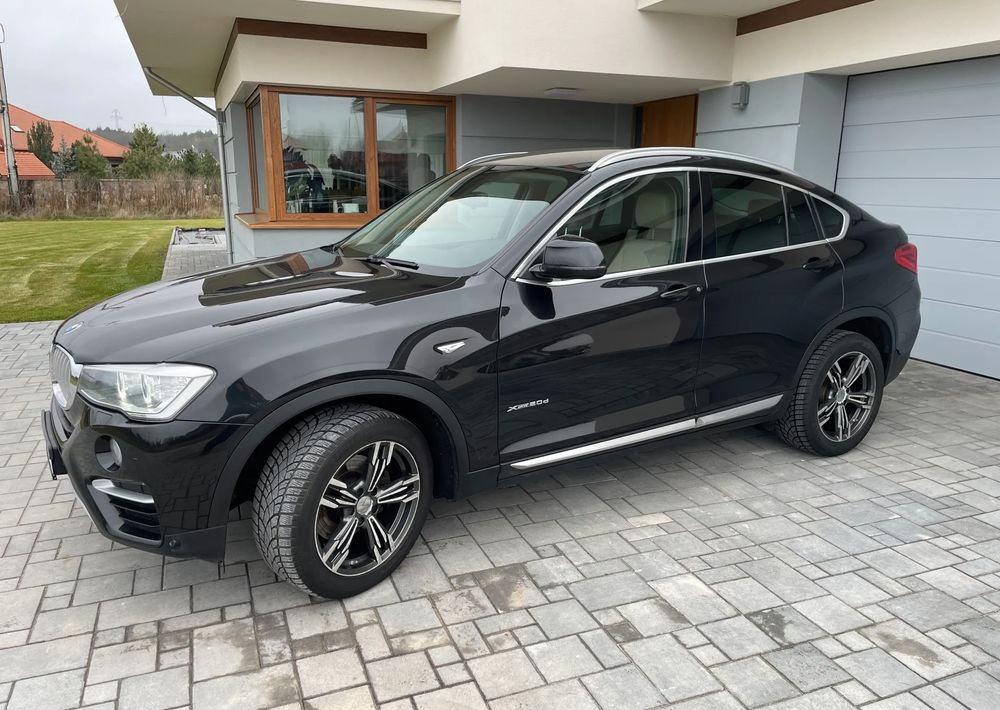 BMW X4 xDrive20d - Car: picture 1 BMW X4 xDrive20d - Car: picture 1