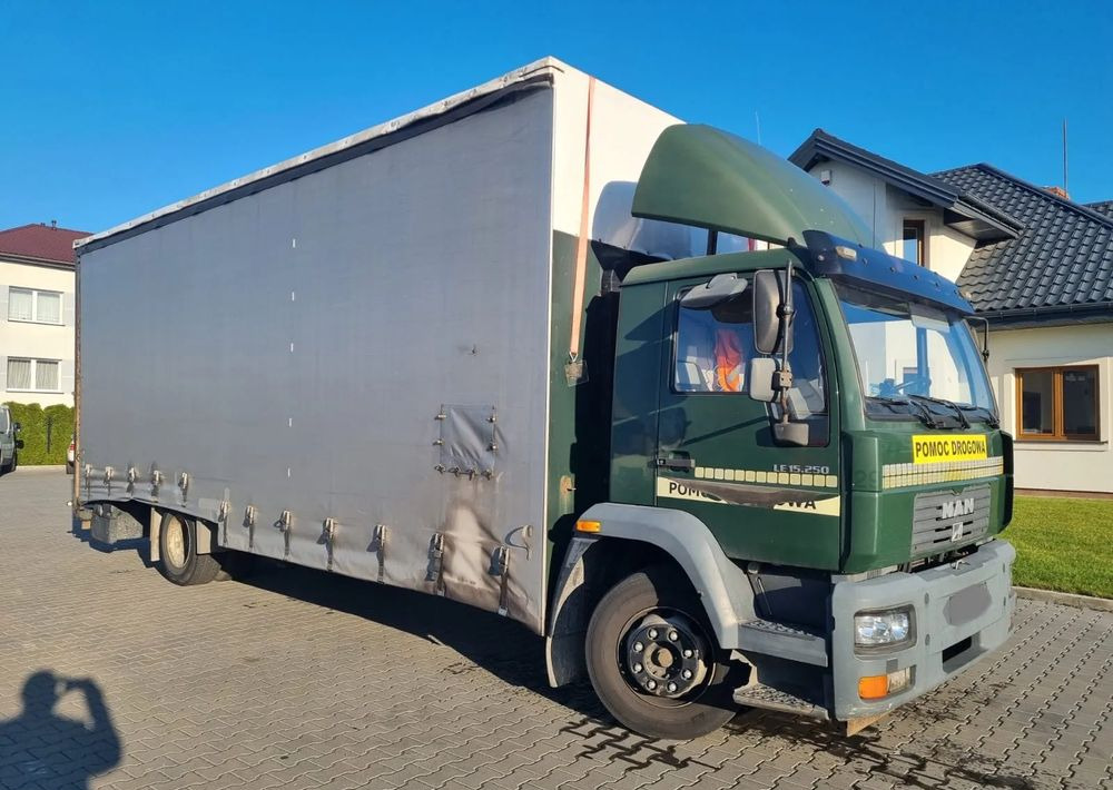 MAN LE 15 220 - Tow truck: picture 3 MAN LE 15 220 - Tow truck: picture 3