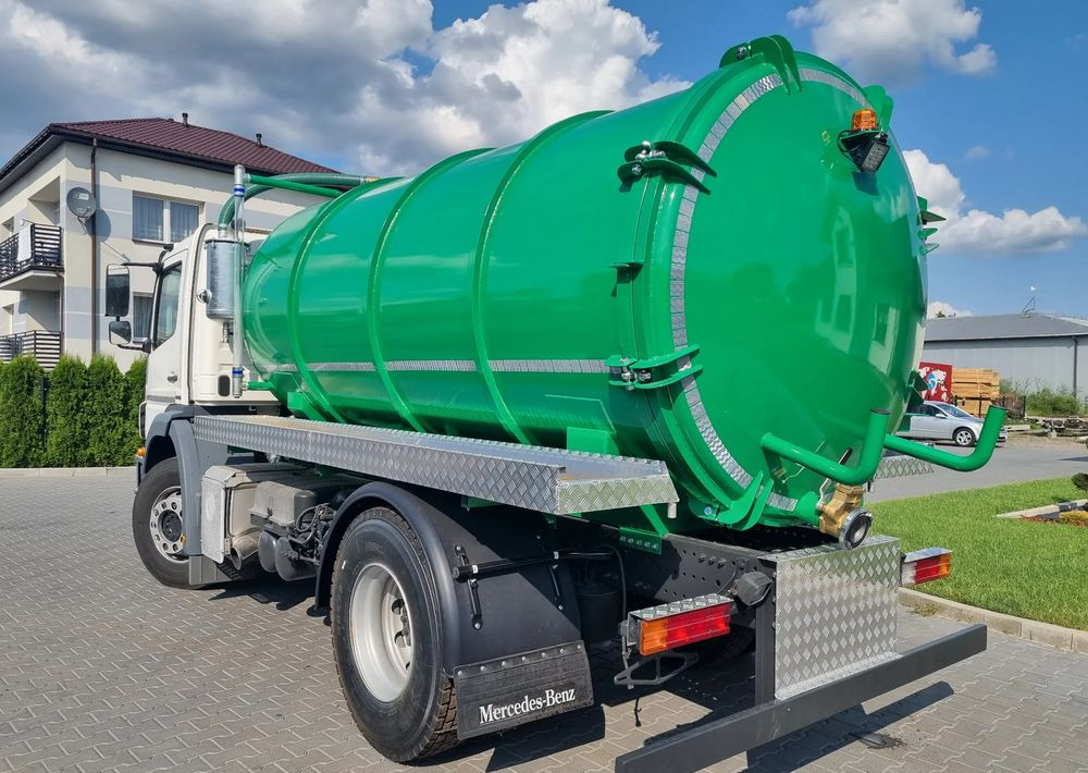 Mercedes-Benz Axor 1829 1833 - Garbage truck: picture 4 Mercedes-Benz Axor 1829 1833 - Garbage truck: picture 4