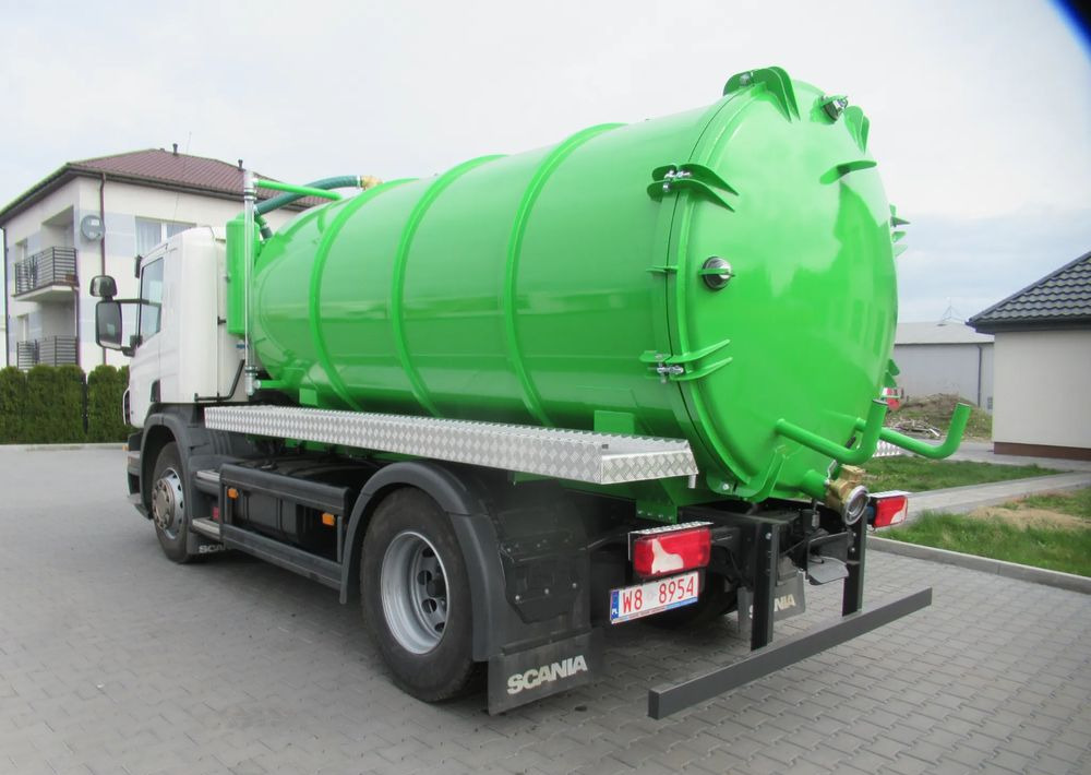 Scania P360 - Garbage truck: picture 2 Scania P360 - Garbage truck: picture 2