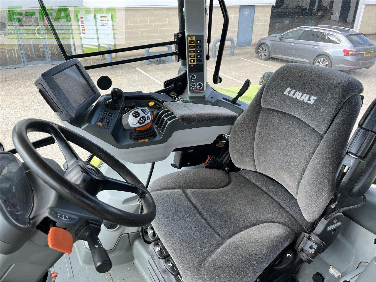 Farm tractor CLAAS ARION 650 CEBIS: picture 10