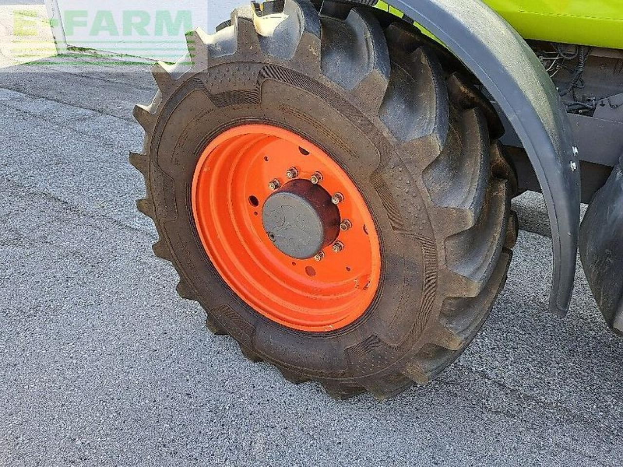 Farm tractor CLAAS ares 826: picture 10