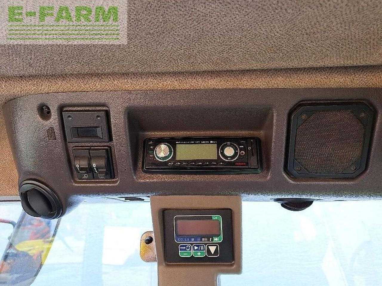 Farm tractor CLAAS ares 826: picture 13
