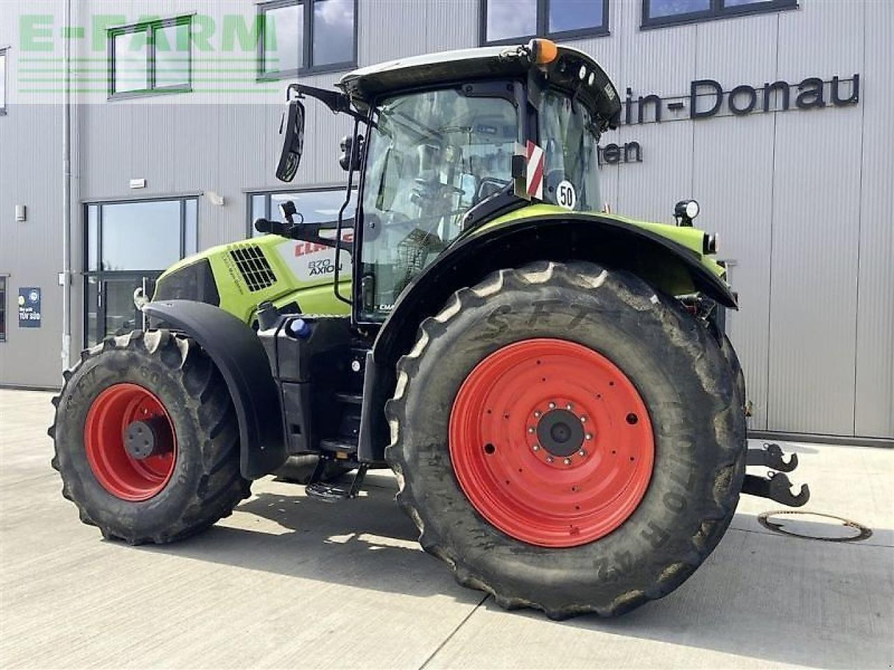CLAAS axion 870 cmatic cebis CMATIC CEBIS - Farm tractor: picture 2 CLAAS axion 870 cmatic cebis CMATIC CEBIS - Farm tractor: picture 2