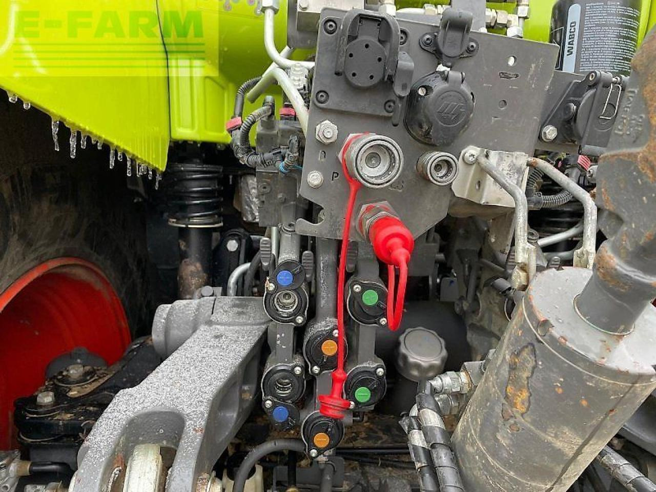 Farm tractor CLAAS axion 870 cmatic cebis CMATIC CEBIS: picture 19