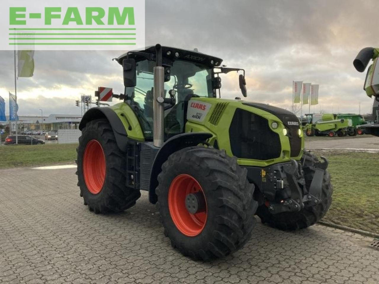 CLAAS axion 870 cmatic cebis CMATIC CEBIS - Farm tractor: picture 3 CLAAS axion 870 cmatic cebis CMATIC CEBIS - Farm tractor: picture 3