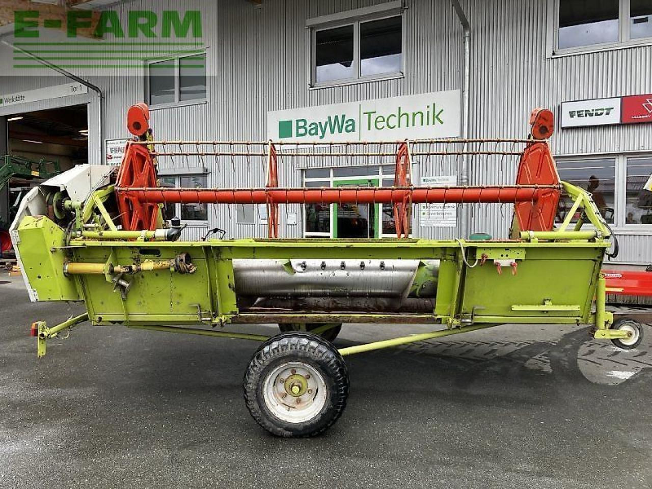 CLAAS dominator 88 vx - Combine harvester: picture 3 CLAAS dominator 88 vx - Combine harvester: picture 3