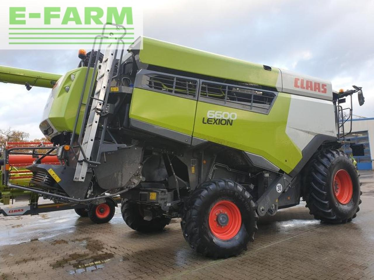 CLAAS lexion 6600 +vario 930 - Combine harvester: picture 3 CLAAS lexion 6600 +vario 930 - Combine harvester: picture 3