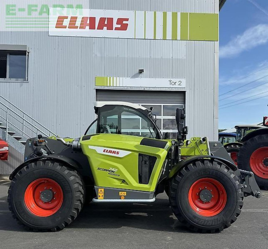 Telescopic handler CLAAS scorpion 742 varipower: picture 14
