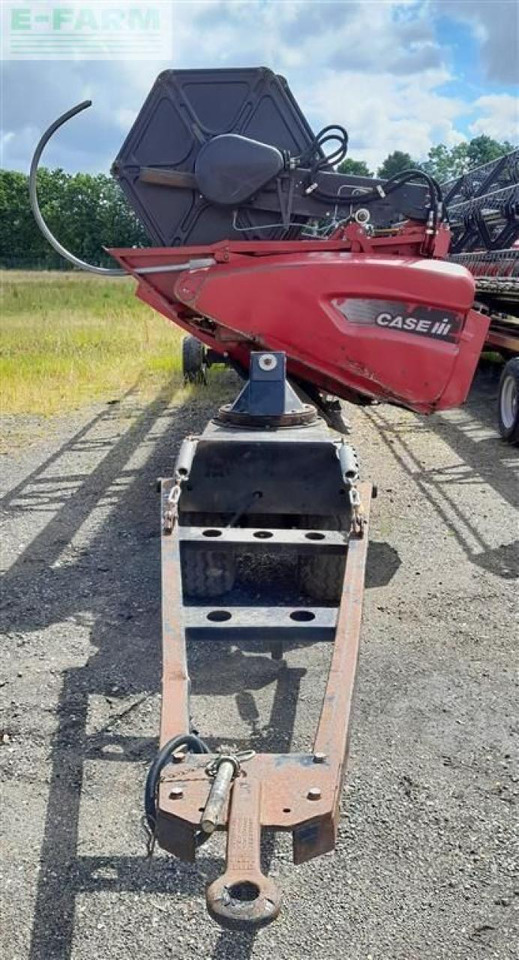 Combine harvester Case-IH 8010 med 30 fods skærebord: picture 21