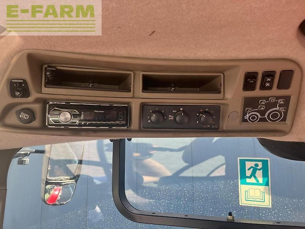 Farm tractor Case-IH puma 240 cvx CVX: picture 11