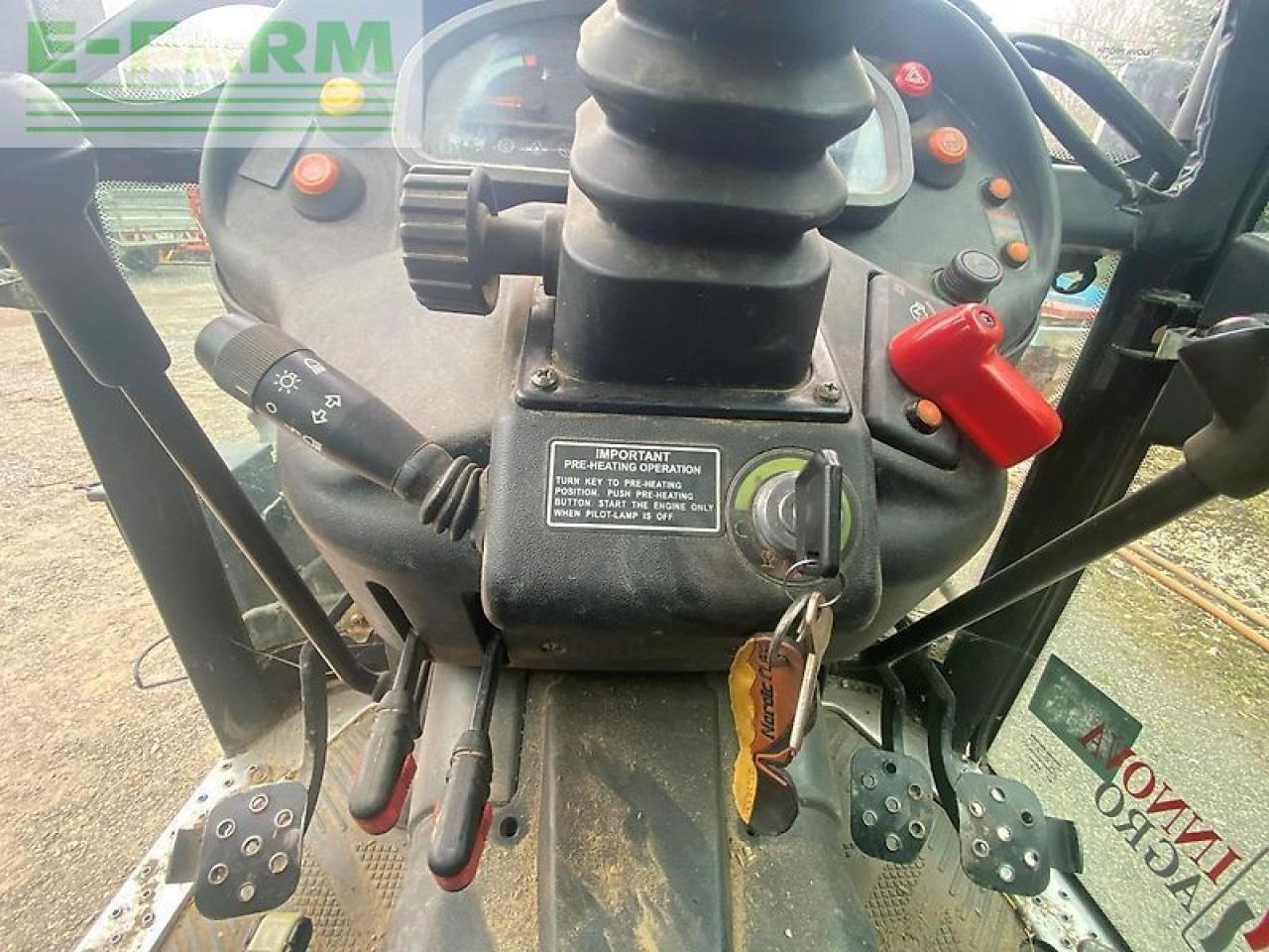 Farm tractor Deutz-Fahr agrocompact f90: picture 19
