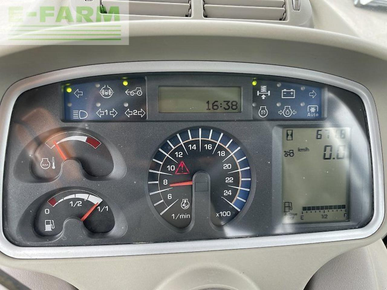 Farm tractor Deutz-Fahr agrotron 7250 ttv: picture 9