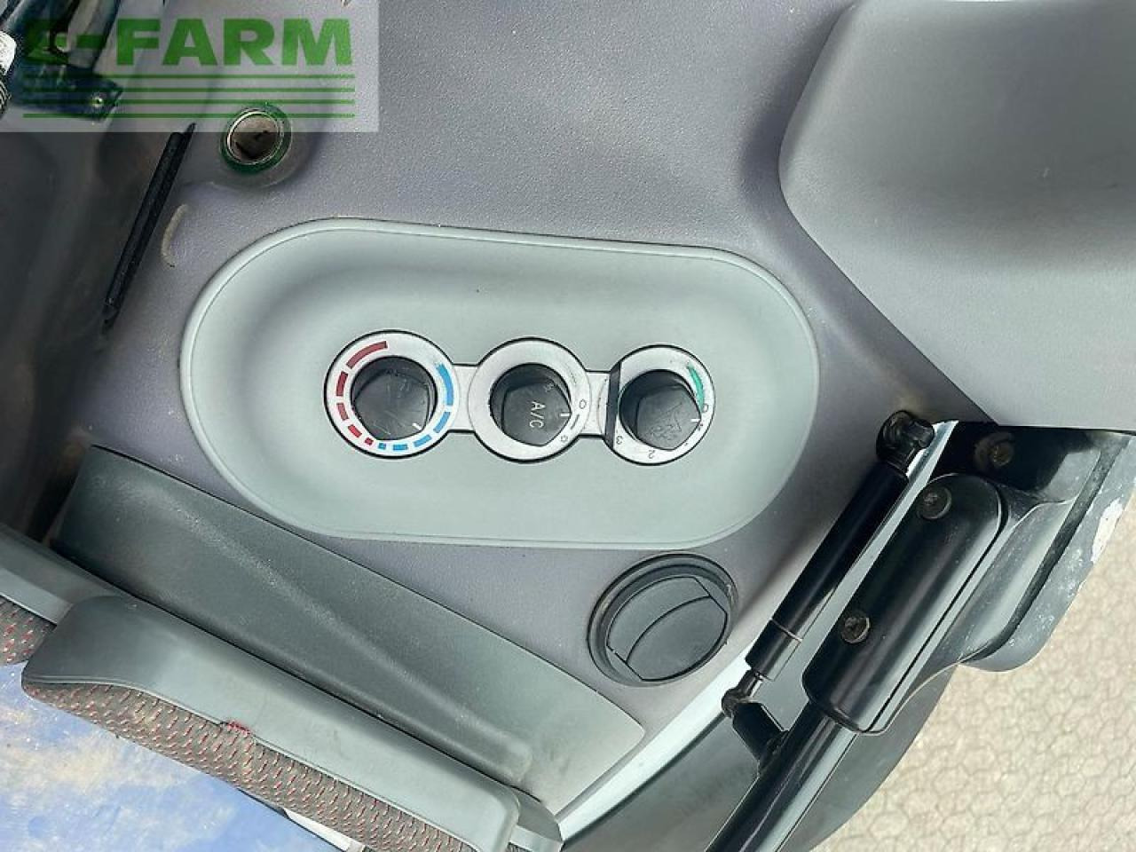 Farm tractor Deutz-Fahr lamborghini r 6.160.4: picture 14 Farm tractor Deutz-Fahr lamborghini r 6.160.4: picture 14