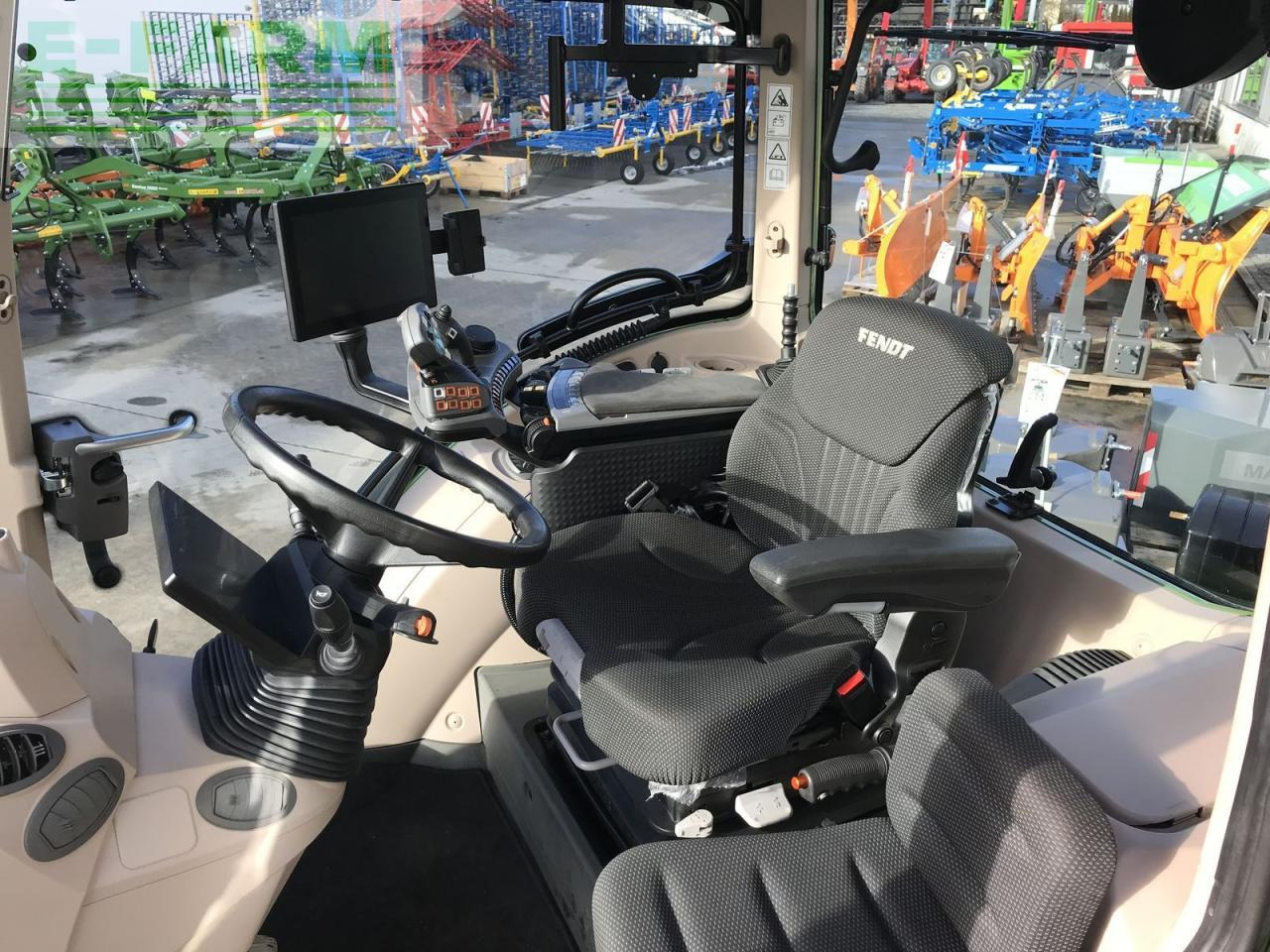 Farm tractor Fendt 314 vario profi Profi: picture 10