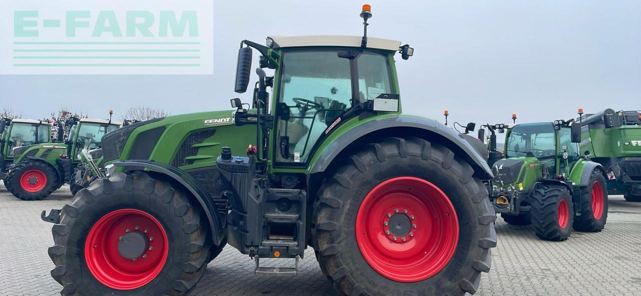 Farm tractor Fendt 828: picture 15